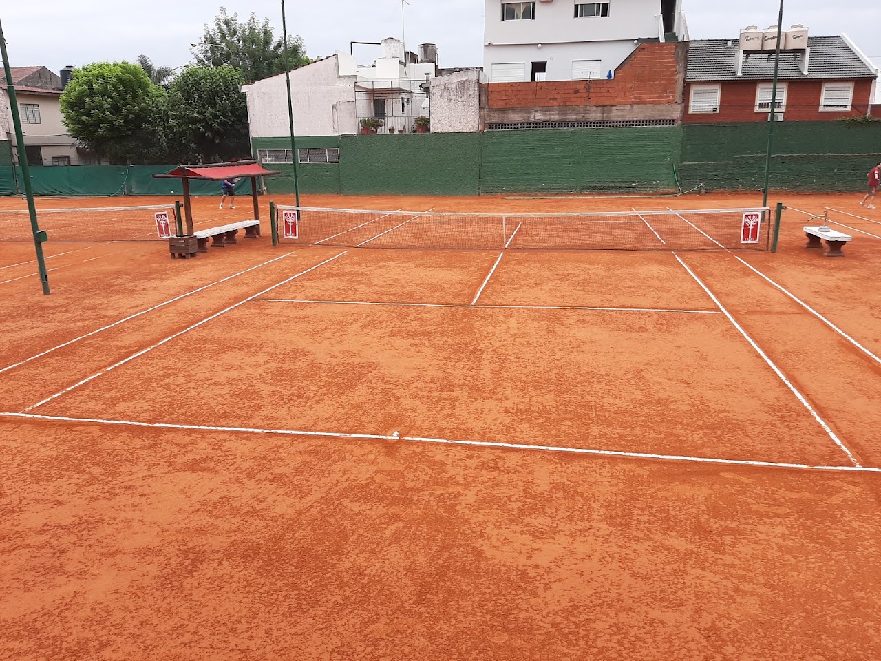 Cancha de polvo de ladrillo de Kauri Club
